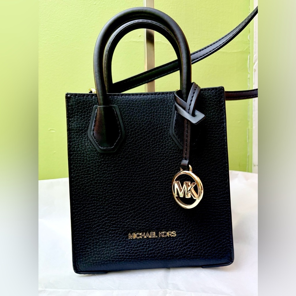 Michael Kors Mercer Extra-Small Pebbled Leather Crossbody Bag - Picture 3 of 10